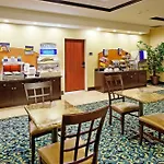 Holiday Inn Express & Suites Cookeville By Ihg 