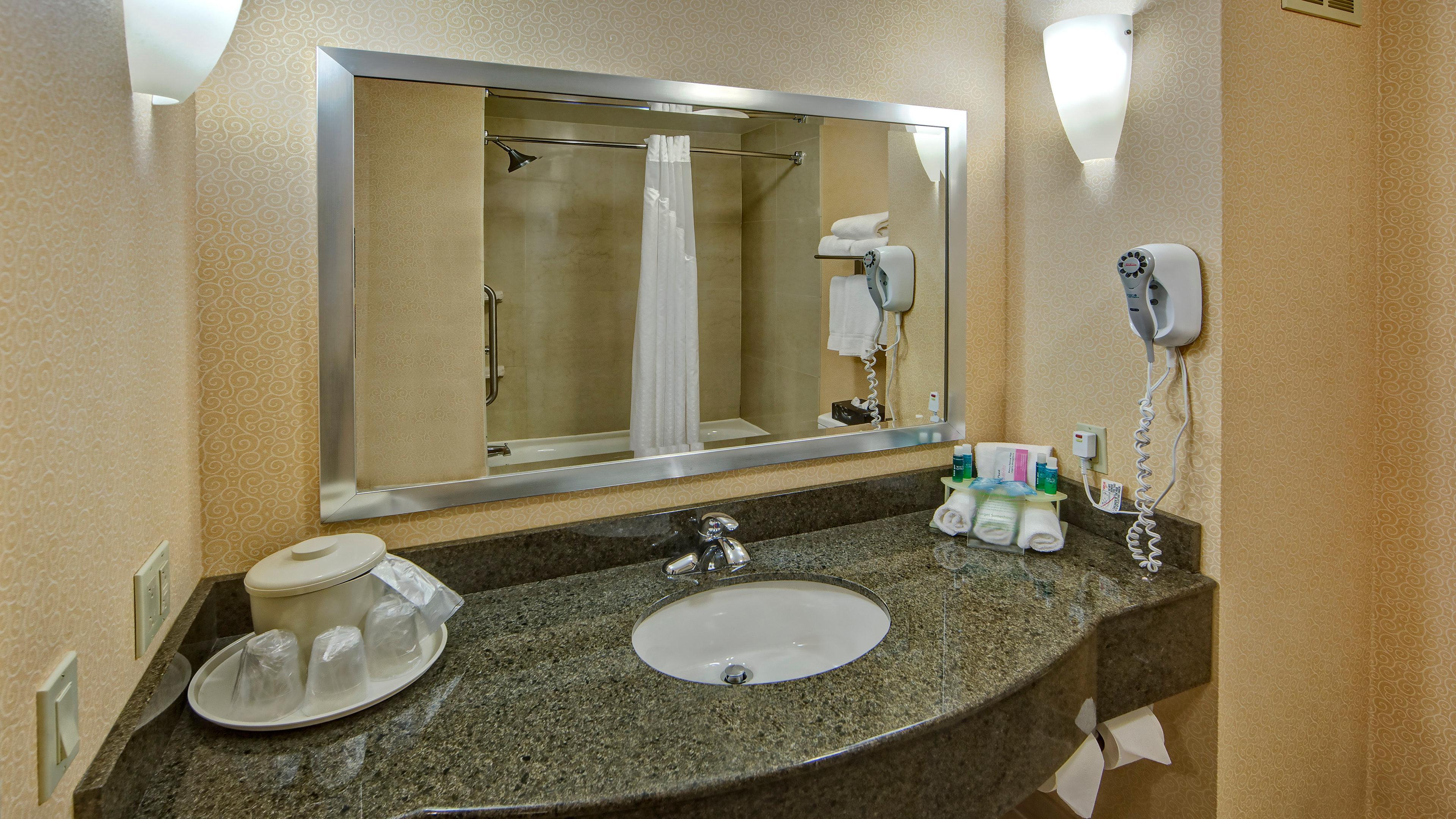 Hotel Express & By Ihg 2*
