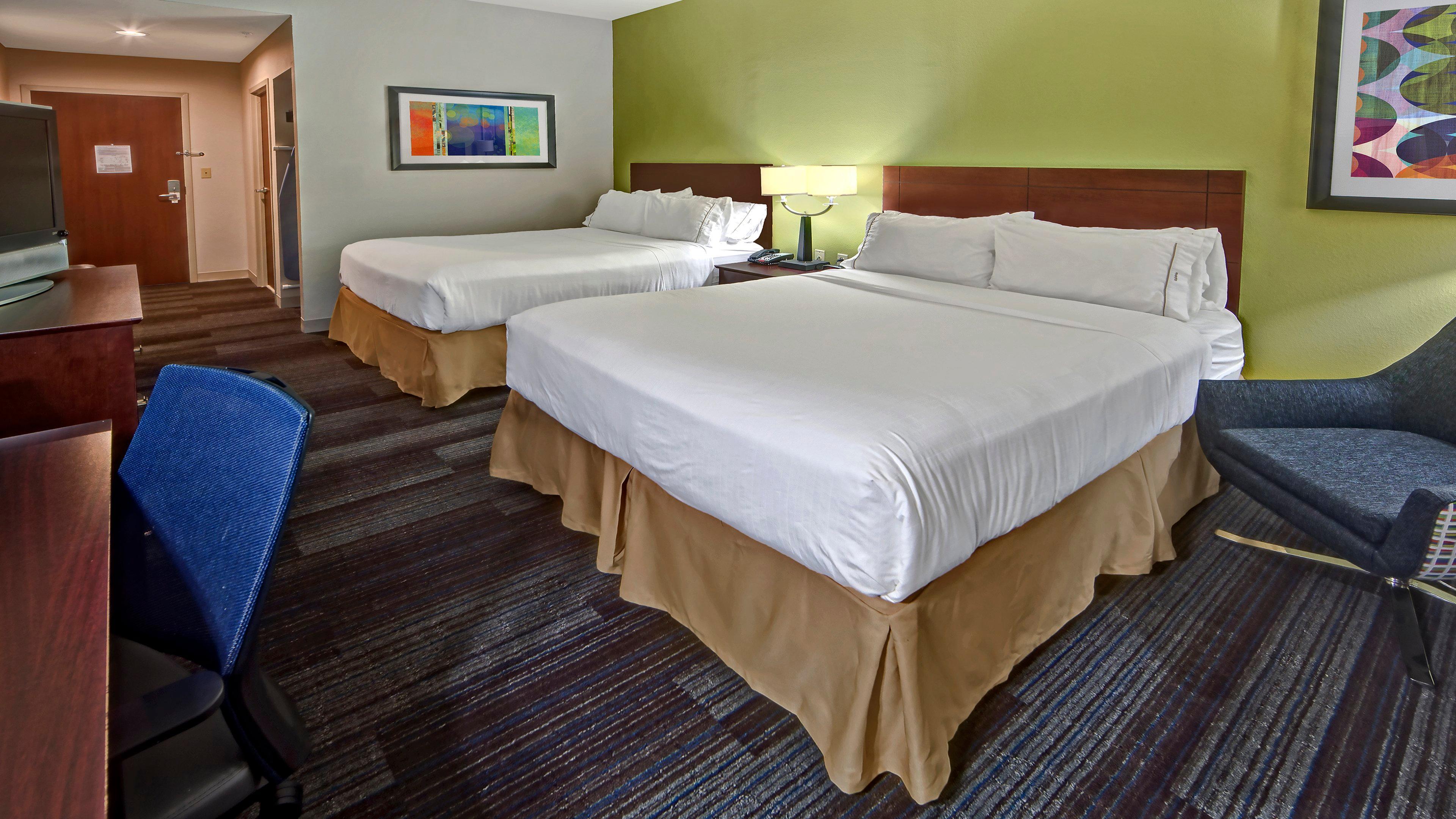 Express & By Ihg 2*