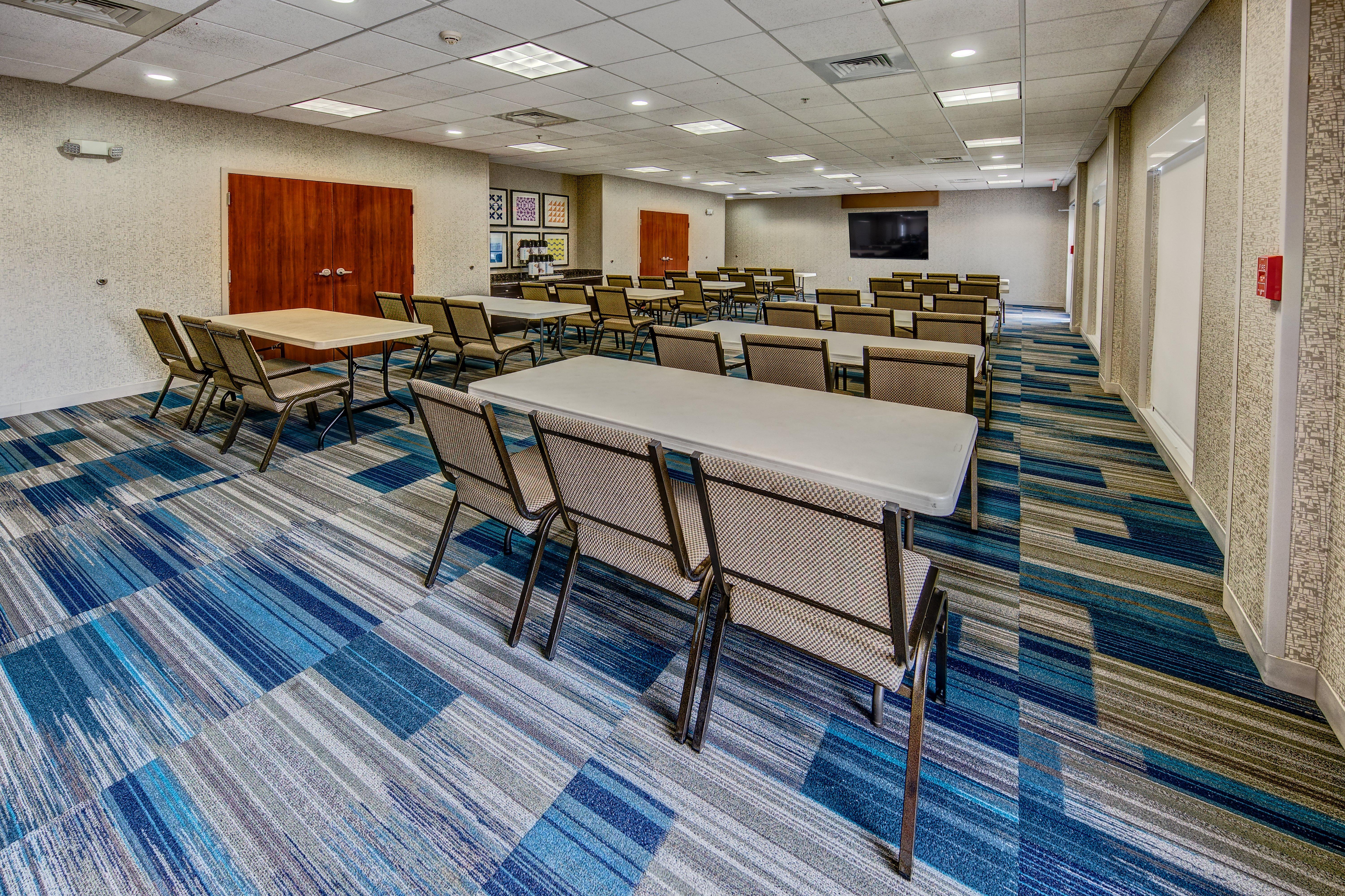 Hotel Express & By Ihg 2*